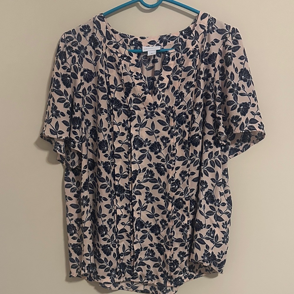 Liz Claiborne Navy Floral Blouse